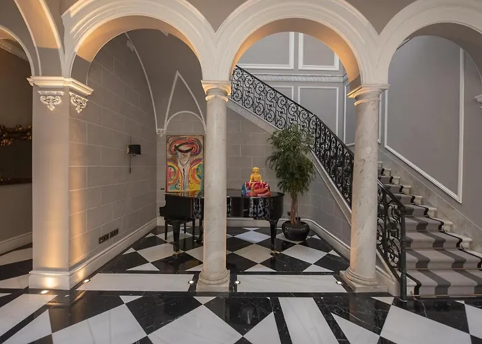 Отель Casa Palacio Maria Luisa Херес-де-ла-Фронтера