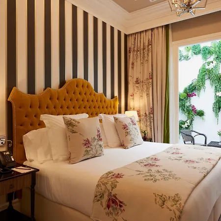 Hotel Casa Palacio Maria Luisa 5*