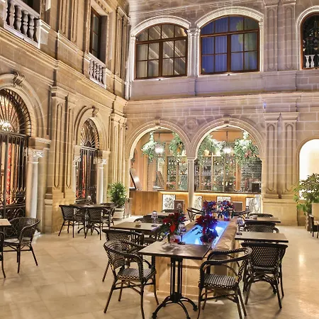 Casa Palacio Maria Luisa Hotel